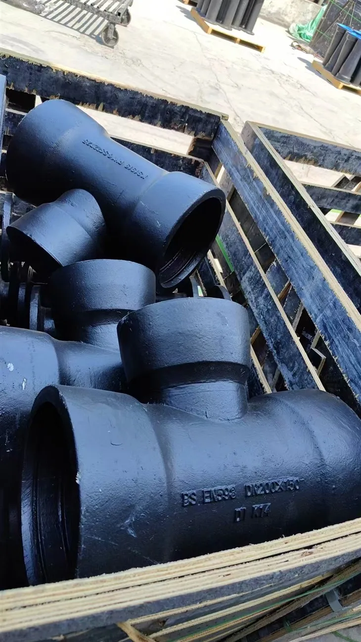 Besi Mulur Semua Soket Tee DN80-DN2600